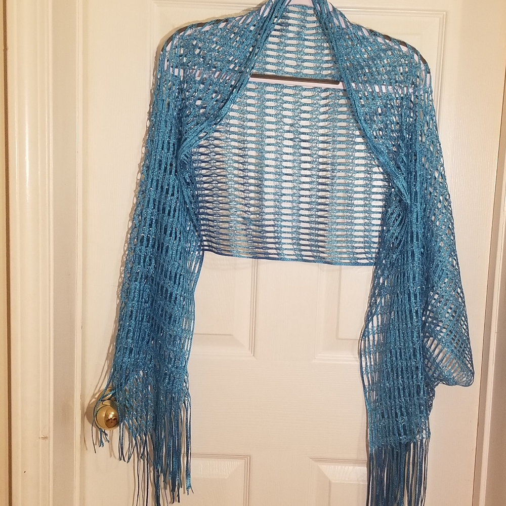 Scarf / wrap - Picture 1 of 3